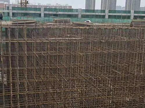 網架加工安裝施工前腳手架搭建.jpg 網架加工安裝施工前腳手架搭建.jpg