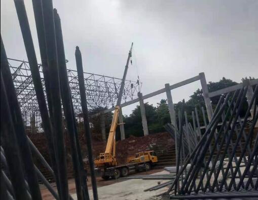 網架加工施工設計工程.jpg 網架加工施工設計工程.jpg