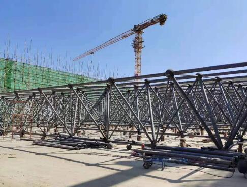 站房焊接球網架加工工程.jpg 站房焊接球網架加工工程.jpg