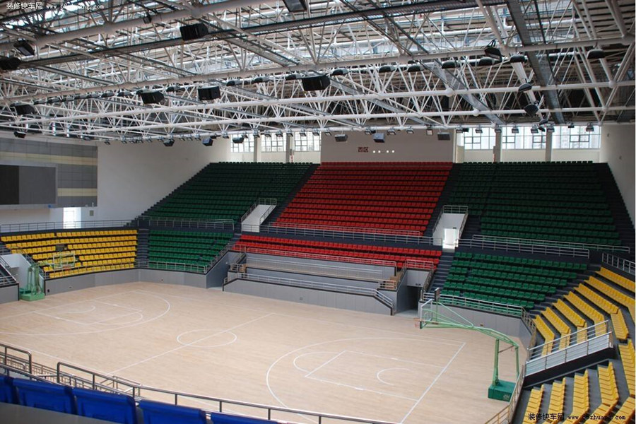 羽毛球場網架加工工程