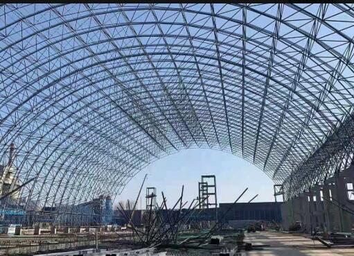 煤棚網架加工安裝.jpg 煤棚網架加工安裝.jpg