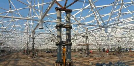 網架加工工程整體安裝法.jpg 網架加工工程整體安裝法.jpg