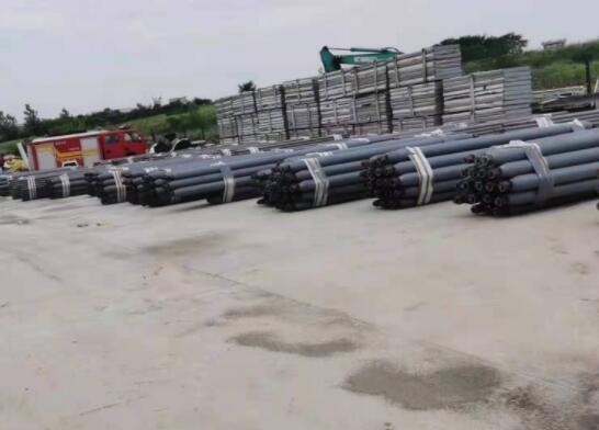 待安裝網架加工工程.jpg 待安裝網架加工工程.jpg