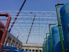 網(wǎng)架加工吊裝.jpg 網(wǎng)架加工吊裝.jpg